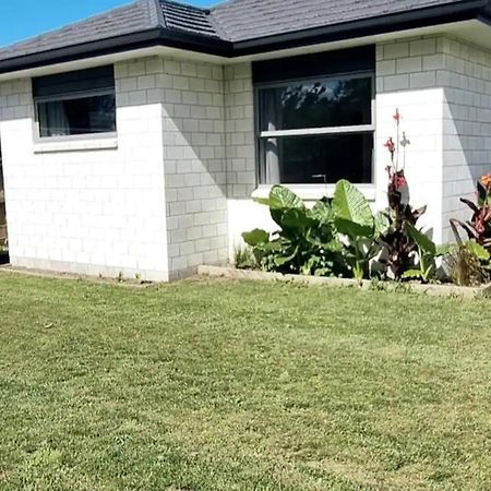 Guest House In Tepuke Te Puke Exterior photo